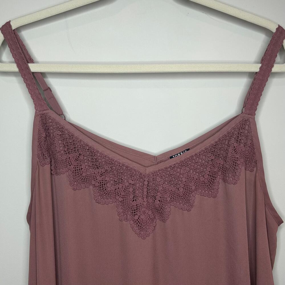 Torrid Lace Detail Tank Top Camisole Size 4 - Picture 2 of 8